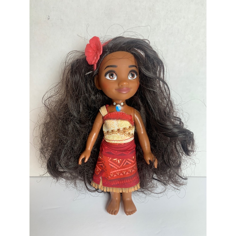 Disney Moana Petite Doll 6 Inch Figure with Hibiscus Flower and Voyaging Outfit